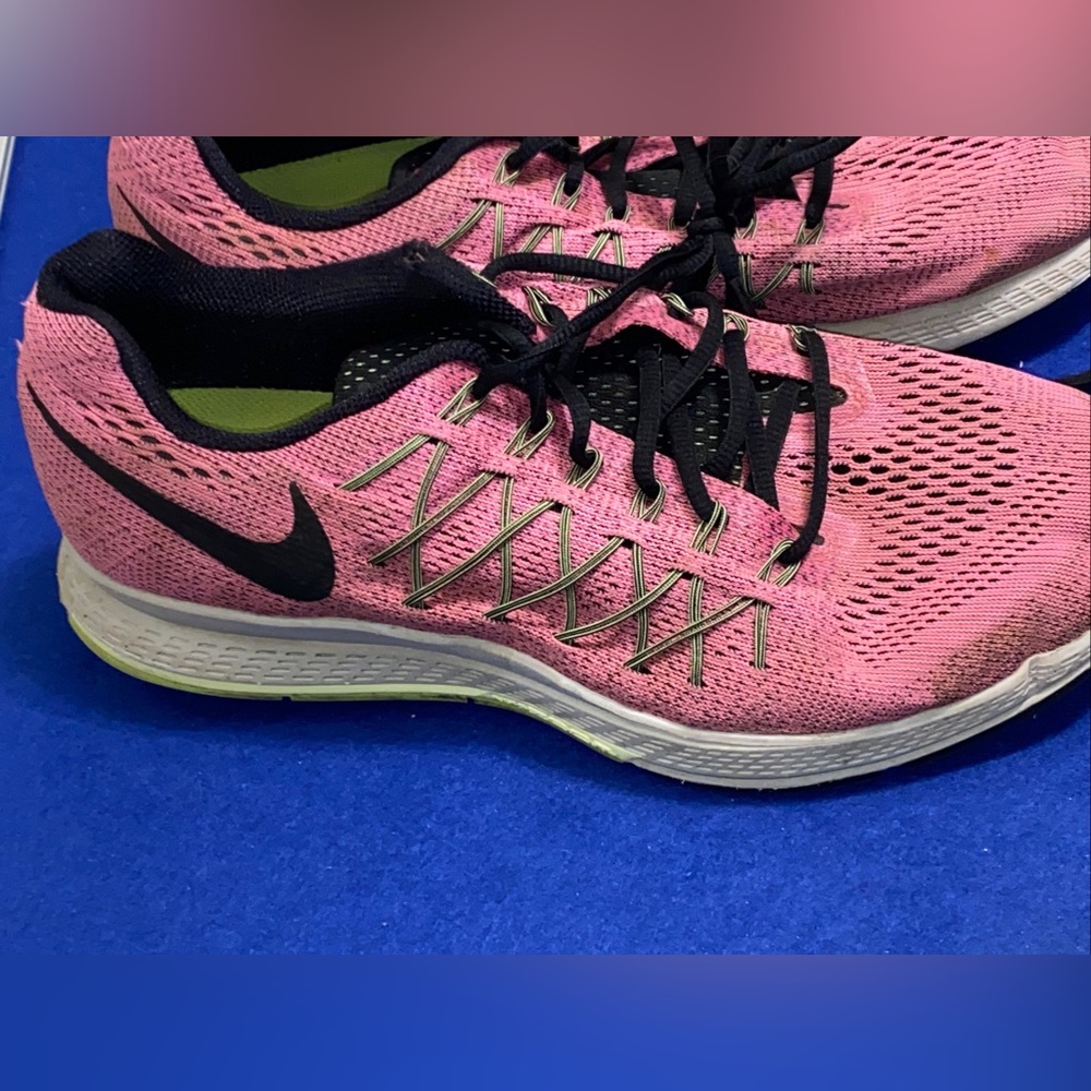 Size 12- Nike Air Zoom Pegasus Black, Pink